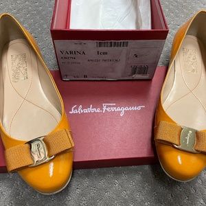 Ferragamo Flats